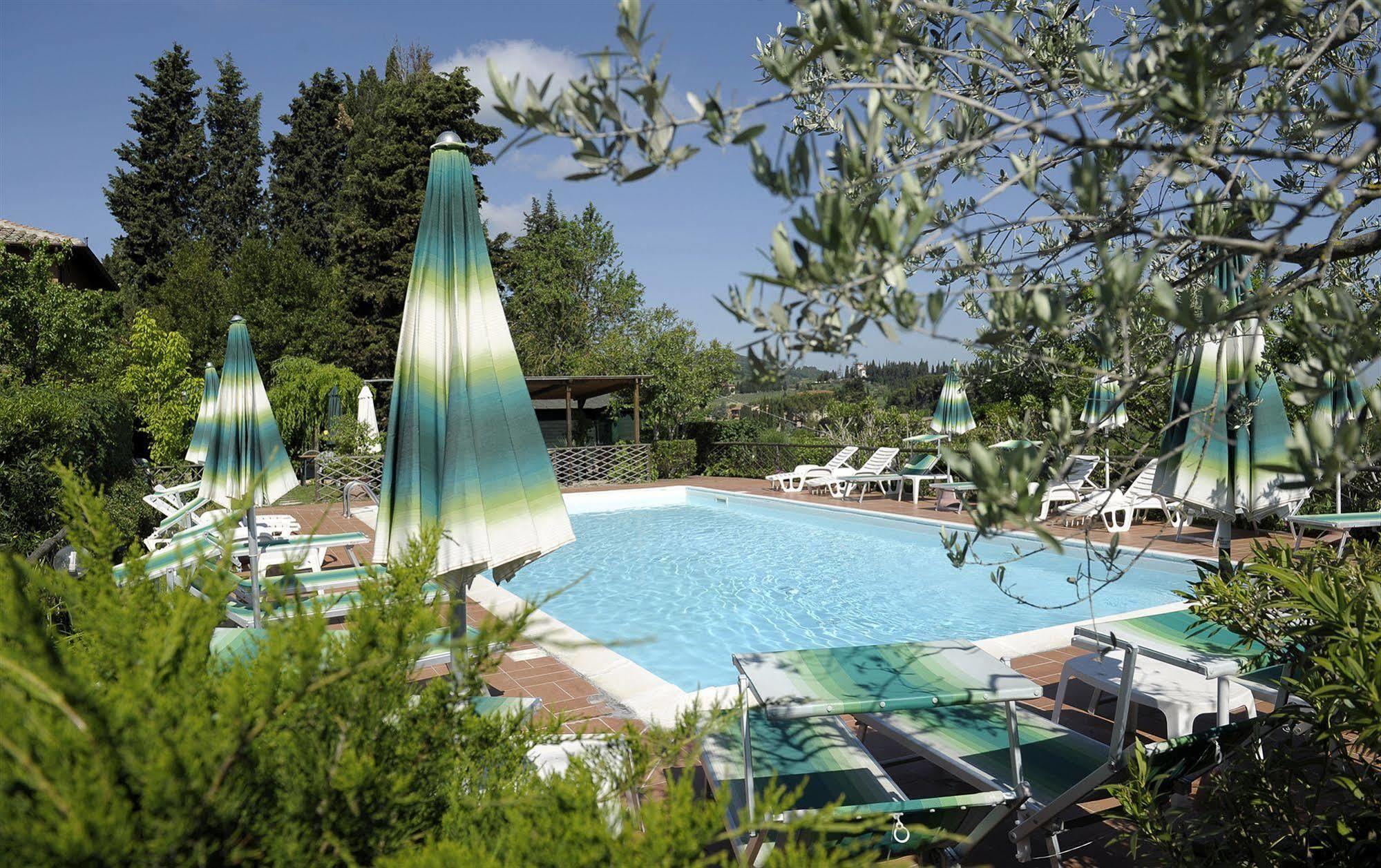 Hotel Villa Belvedere Сан-Джиміньяно Екстер'єр фото